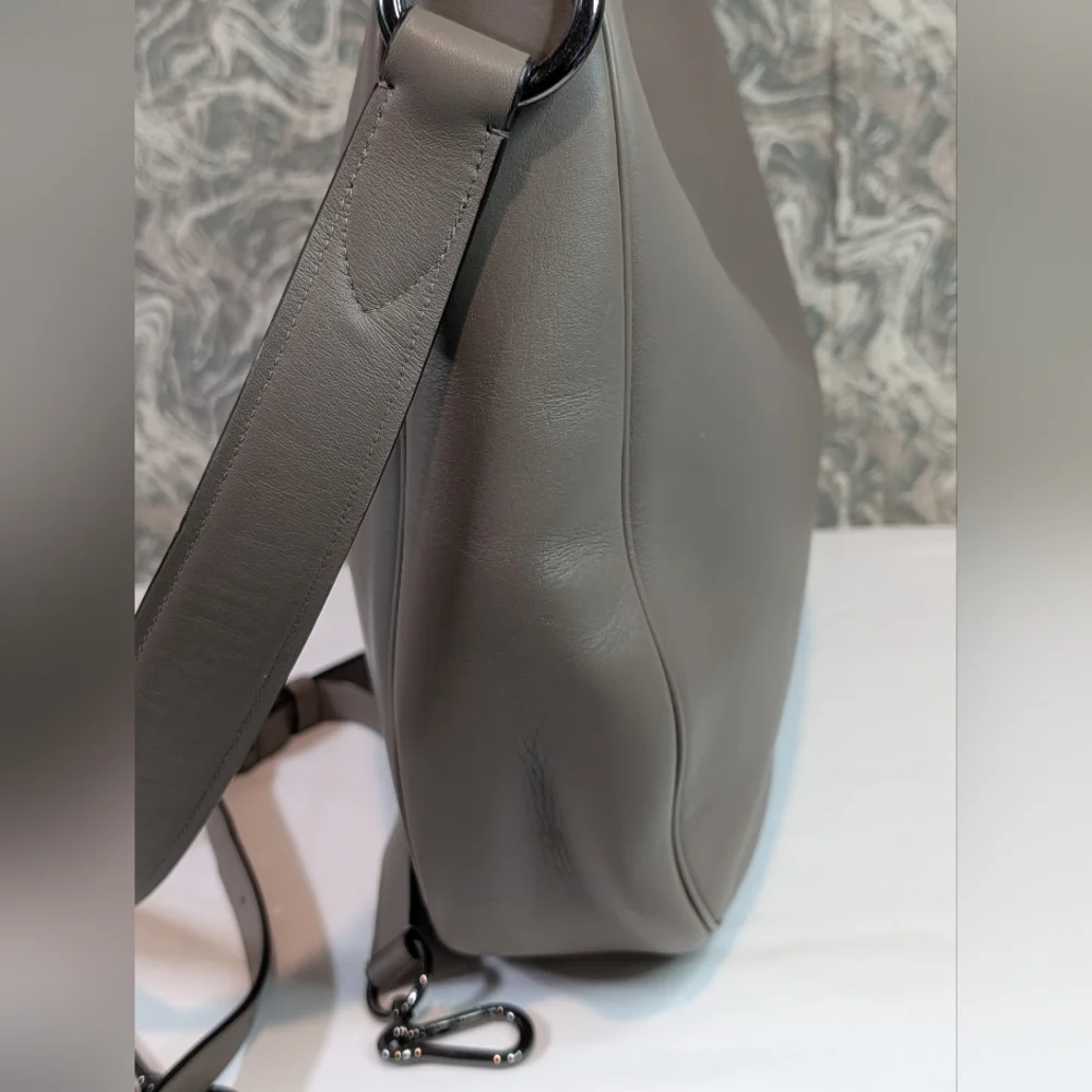 Coach Mae Nomad Hobo Shoulder Crossbody Bag *BROKEN STRAP* - Picture 8 of 16